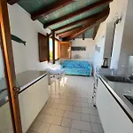 Bilocale Acquamarina Presso I Nidi Dei Cormorani 펜션 코스타 레이