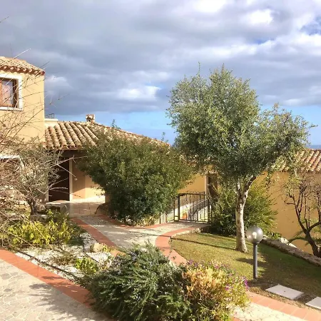 Bilocale Acquamarina Presso I Nidi Dei Cormorani بيت للعطل