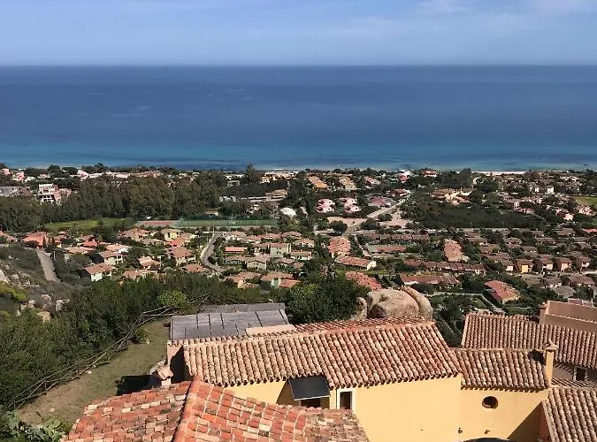 Casa de Férias Bilocale Acquamarina Presso I Nidi Dei Cormorani *